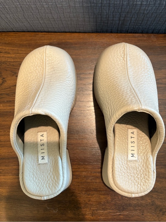 Miista Shoes - Funky, Modern Women’s Miista Cream Pebbled Leather Slip-On Clogs